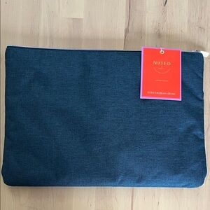 NWT Noted Blue Laptop Pouch Bag 10.5 x 15
